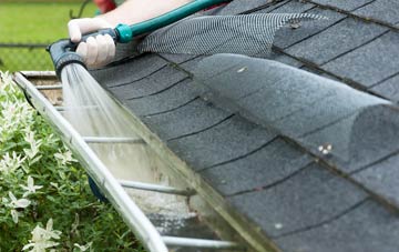 Maenclochog gutter cleaning costs